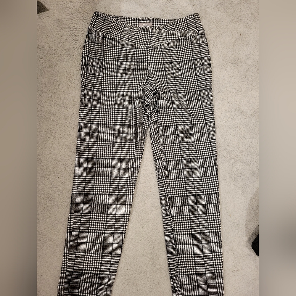 Maurices black and white pants